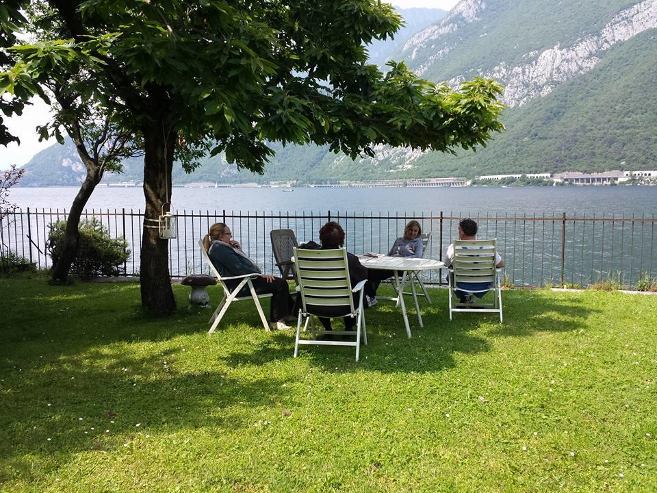 L For Lake Mandello del Lario Eksteriør bilde